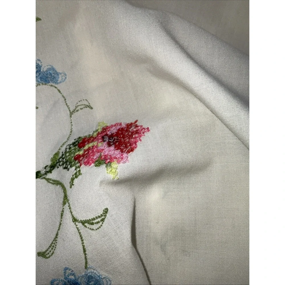 Vintage Tablecloth Embroidered Floral 80 X 60 Roses Romantic Cottage Core Fairy